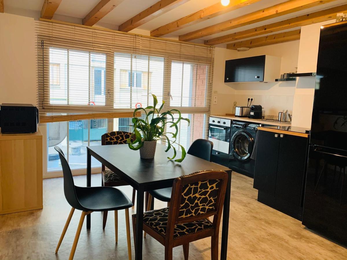 Loft 60M2 2-4 Personnes Avec Garage Et Wifi 3 Rue St Joseph St Etienne Proche Centre-Ville Saint-Etienne  Zewnętrze zdjęcie